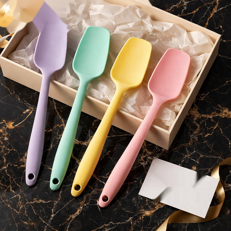 Premium Silicone Cooking Spatula – 22cm Heat-Resistant Kitchen Tool (1 Pc)